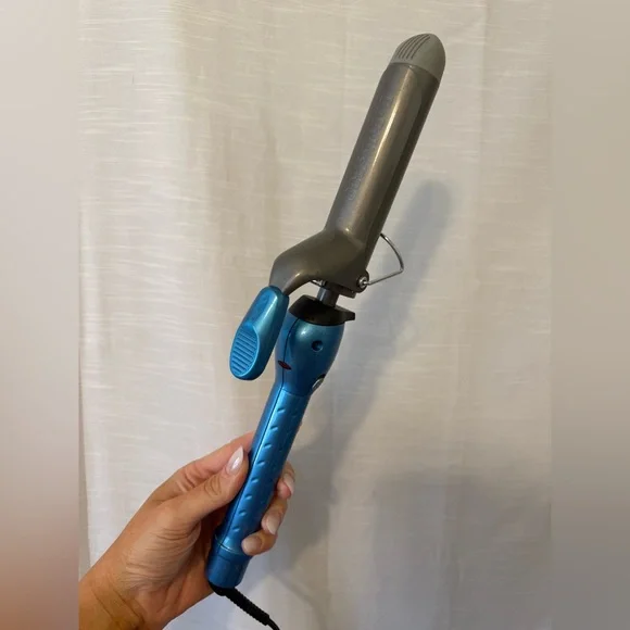 BaBylissPRO Nano Titanium Spring Curling Iron - Picture 2 of 5
